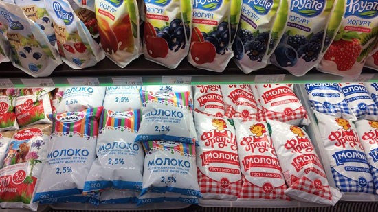 Дефицит молока в Крыму