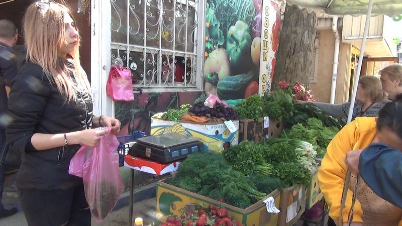 torgovlya reyd2 yalta 24