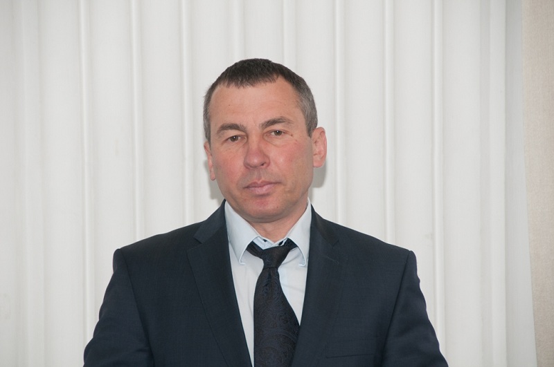 pomoshnik glavi1
