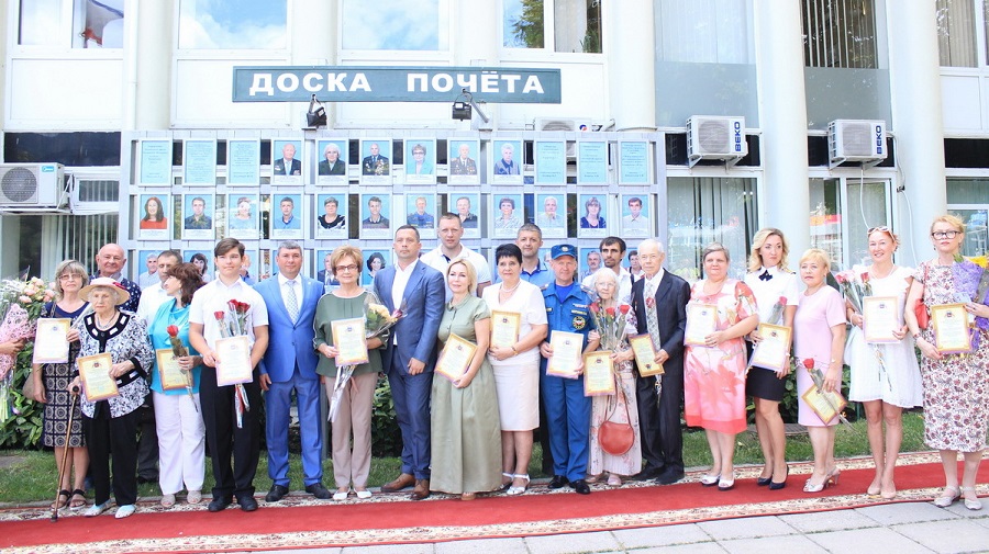 Доска Почета в Ялте