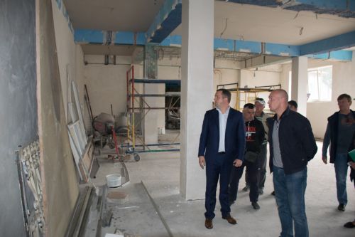 В Ялте продолжается реконструкция Центра единоборств 