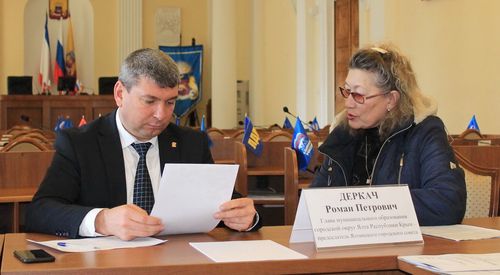 Роман Деркач