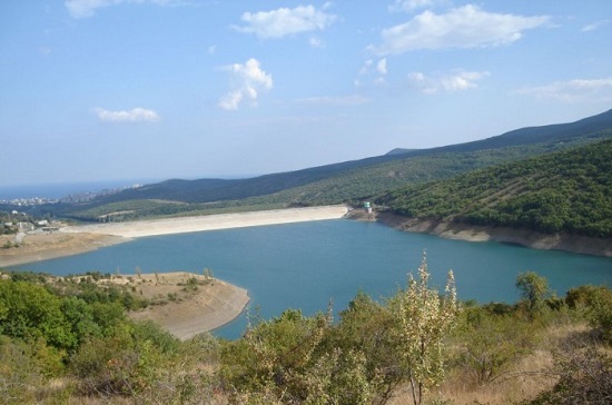 Запас воды в Крыму