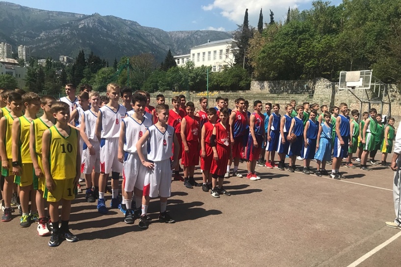 basketbol yalta1