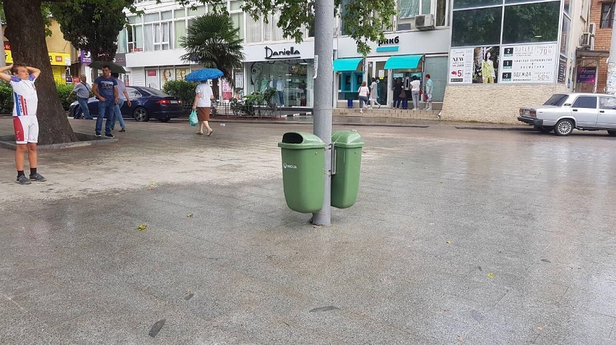 Урны в Ялте