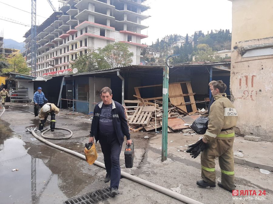 pozar yalta 24pozar11