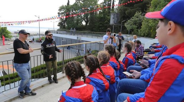 Миша Галустян в Артеке