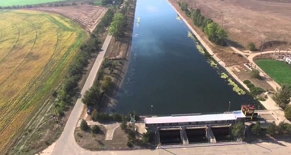 Канал, днепровская вода 