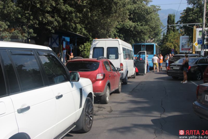 probka trolleybus yalta 24