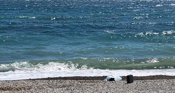 Море