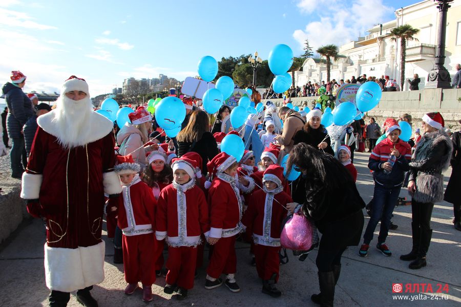 moroz parad2019 yalta 24IMG 2678