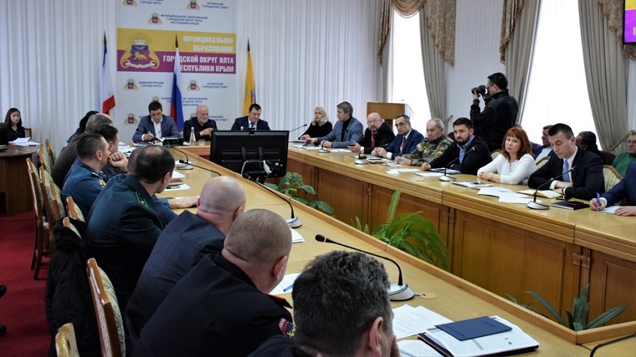 zasedanie ai petri yalta 24