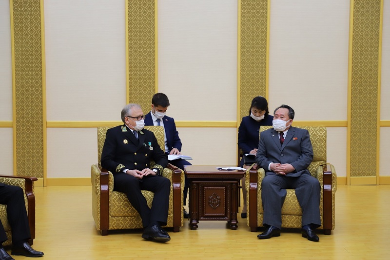 kim chen in2
