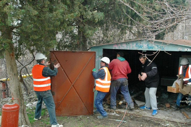 snos garagey yalta 24