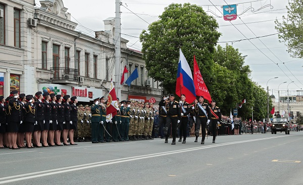 Парад Победы в Симферополе