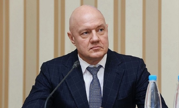 Виталий Нахлупин