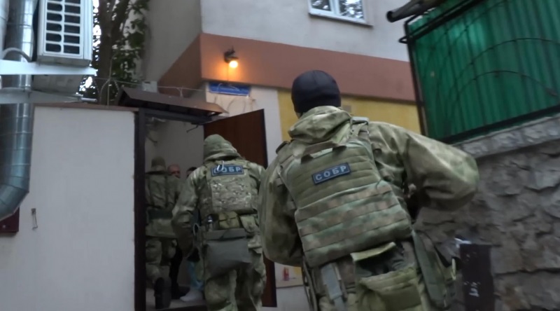 priton Yalta.mp4.Still002 800x600