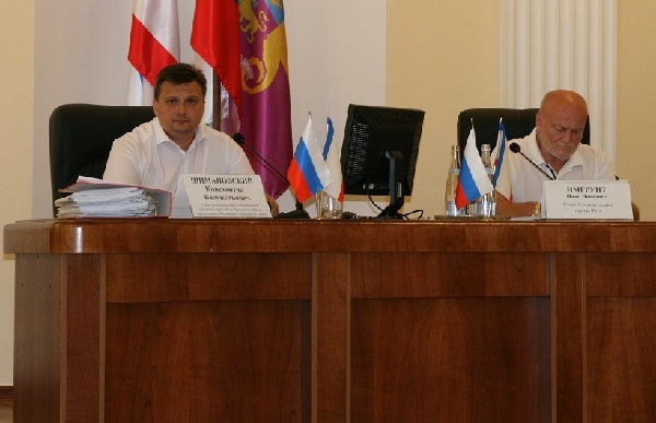 Сессия городского совета в Ялте