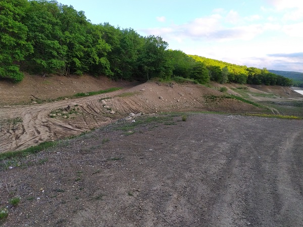 Партизанское водохранилище в Крыму