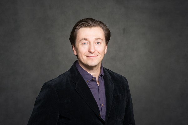 Сергей Безруков