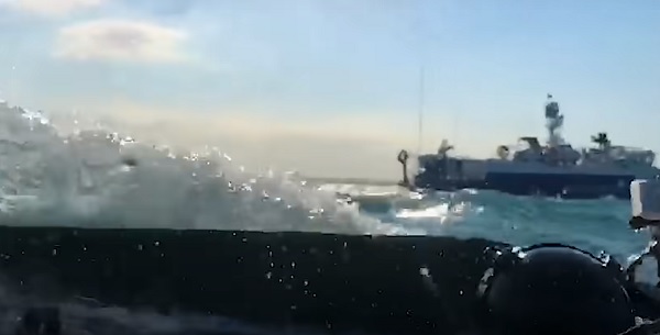 Затонувшая в Крыму бронемашина