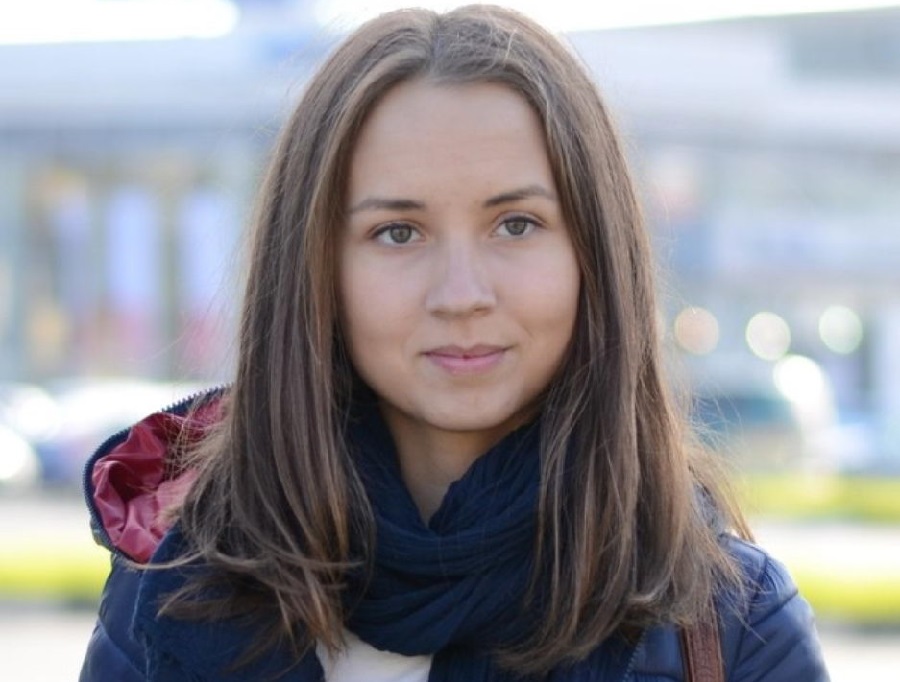 propala devushka