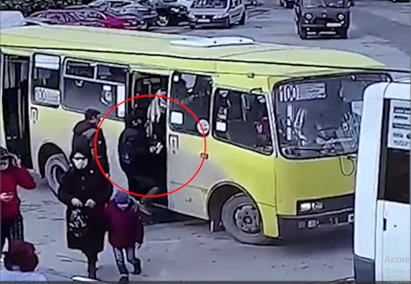 В Ялте задержан вор-карманник 