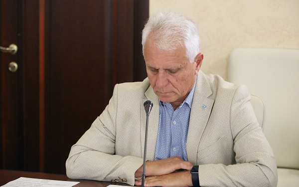 Владимир Баженов