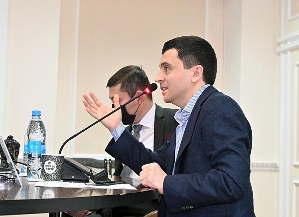 Руслан Бальбек