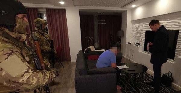 Экс-директор сельхоздепартамента Севастополя подозревается в превышении полномочий на 1 млн рублей