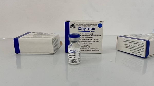 В Крым поступила вакцина «Спутник Лайт»