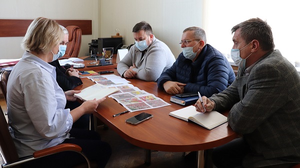 До конца года властям Ялты необходимо определить место под перехватывающую парковку со стороны Фороса