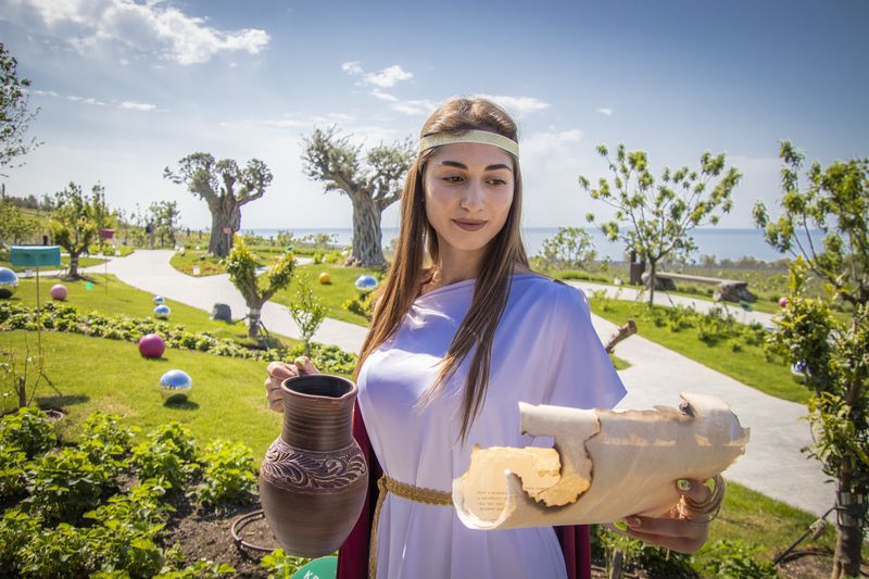 Винный парк Winepark на территории курортного комплекса Mriya Resort & SPA