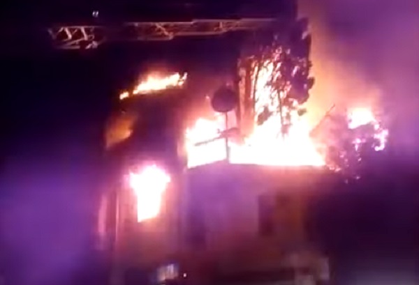 Пожар в Ялте на улице Манагарова