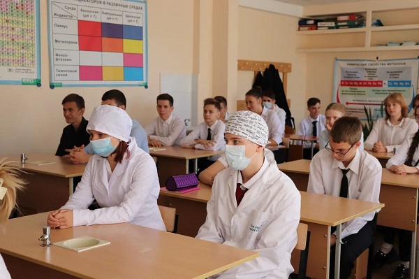 В школах Ялты в этом году открылся 61 класс с профильным обучением