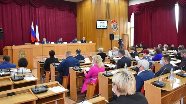 В Крыму приняли закон по земле