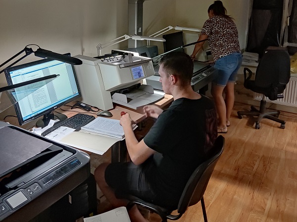 В Ялтинском архиве продолжается работа по оцифровке документов