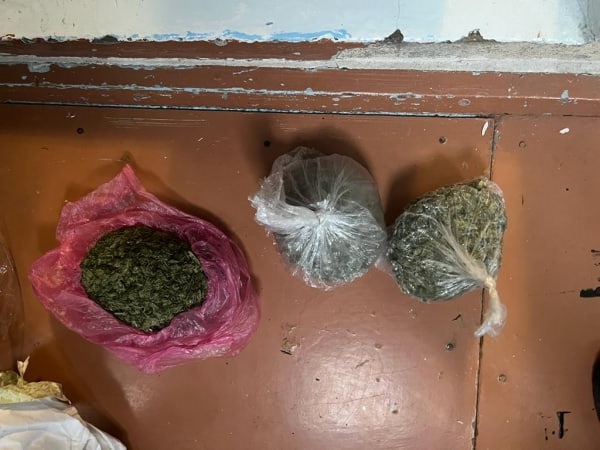 Полицейские нашли у ялтинца полкило марихуаны 