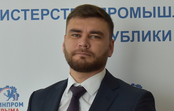 Министр промполитики Крыма Троянов подал в отставку 