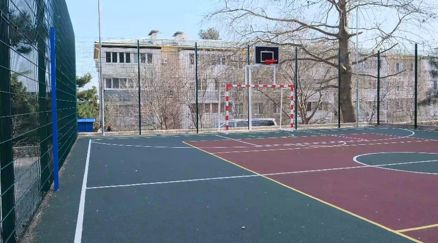 sportploshadka v forose