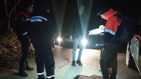 Мужчина заблудился на горе Аю-Даг в Крыму, его вовремя нашли спасатели