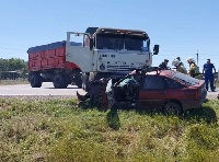 Смертельное ДТП в Крыму: грузовик влетел в легковушку