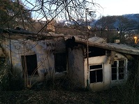 В жилом доме в Ливадии произошел пожар, пострадавшим нужна помощь