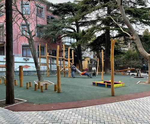 YaLTA 22 800x600 vor