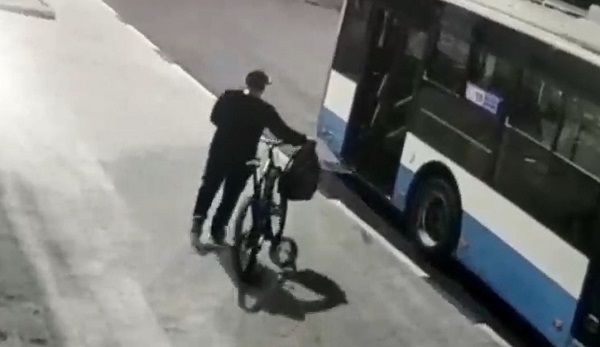 Велосипед украли в Ялте у местной жительницы