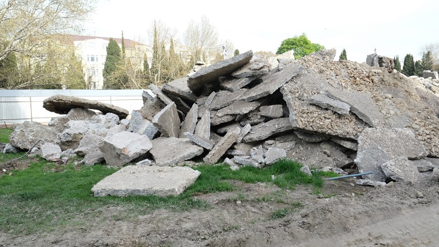 sovetskaya ploshad1