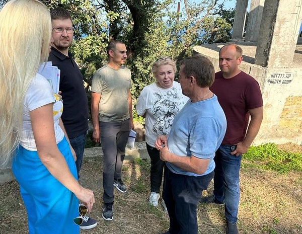 Павленко: Поставлена задача - охватить все территории Ялтинского региона уборкой