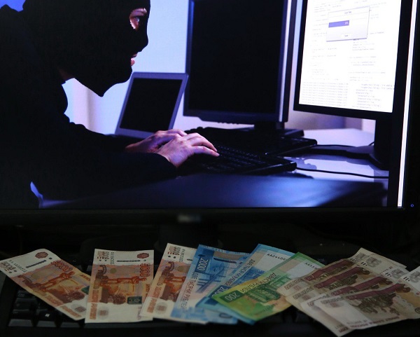 Дистанционные мошенники "разгулялись" в новогодние праздники в Крыму, досталось и Ялте