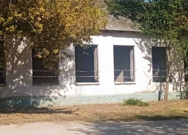  В Красноперекопском районе прокуратура требует снести опасное здание