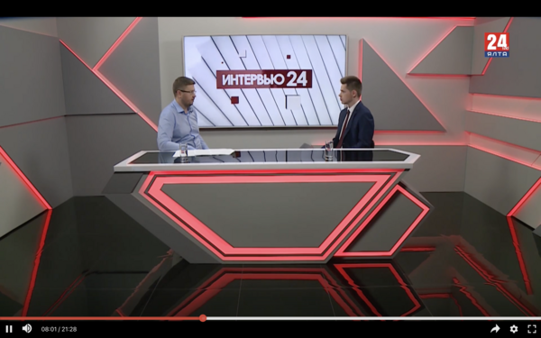 В администрации Ялты пояснили, почему на улицах города залежались мешки с собранным мусором